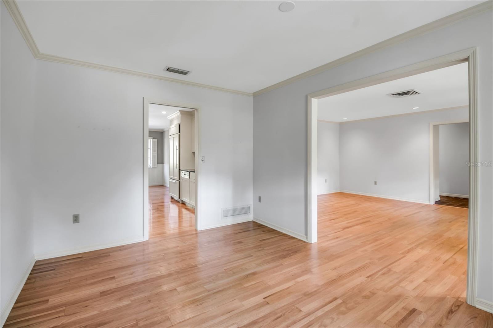 509 SPOONBILL WAY