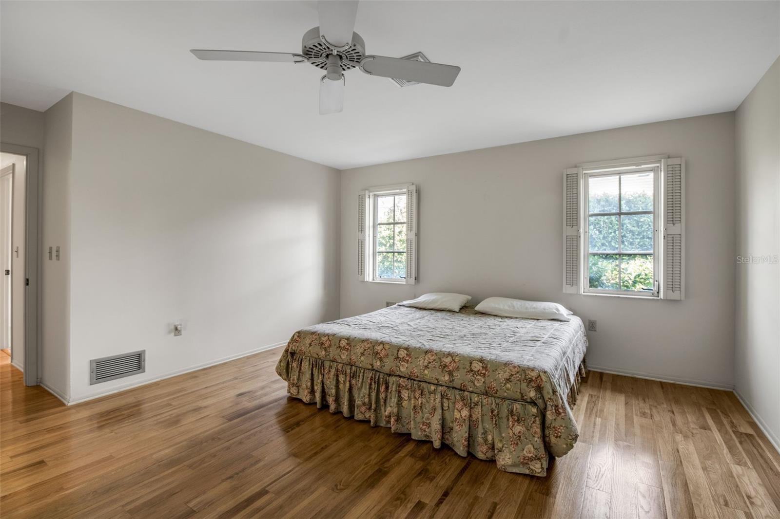 509 SPOONBILL WAY