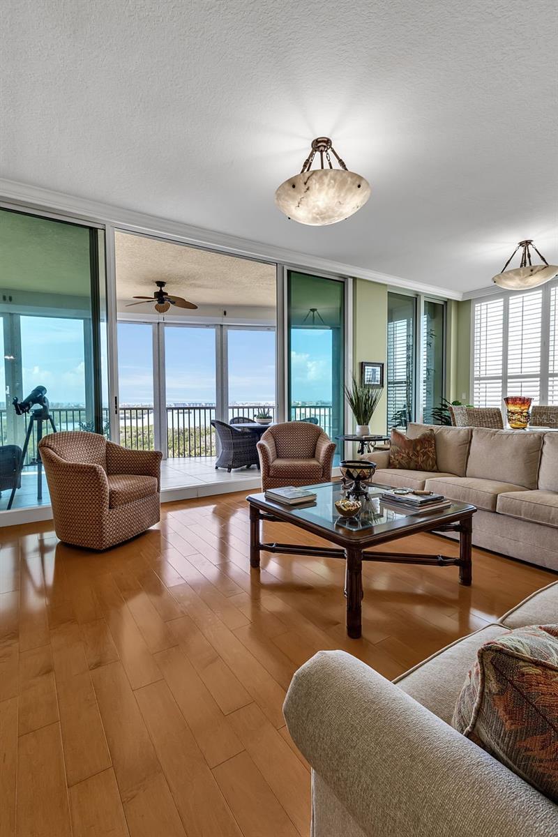 409 N POINT RD #1003