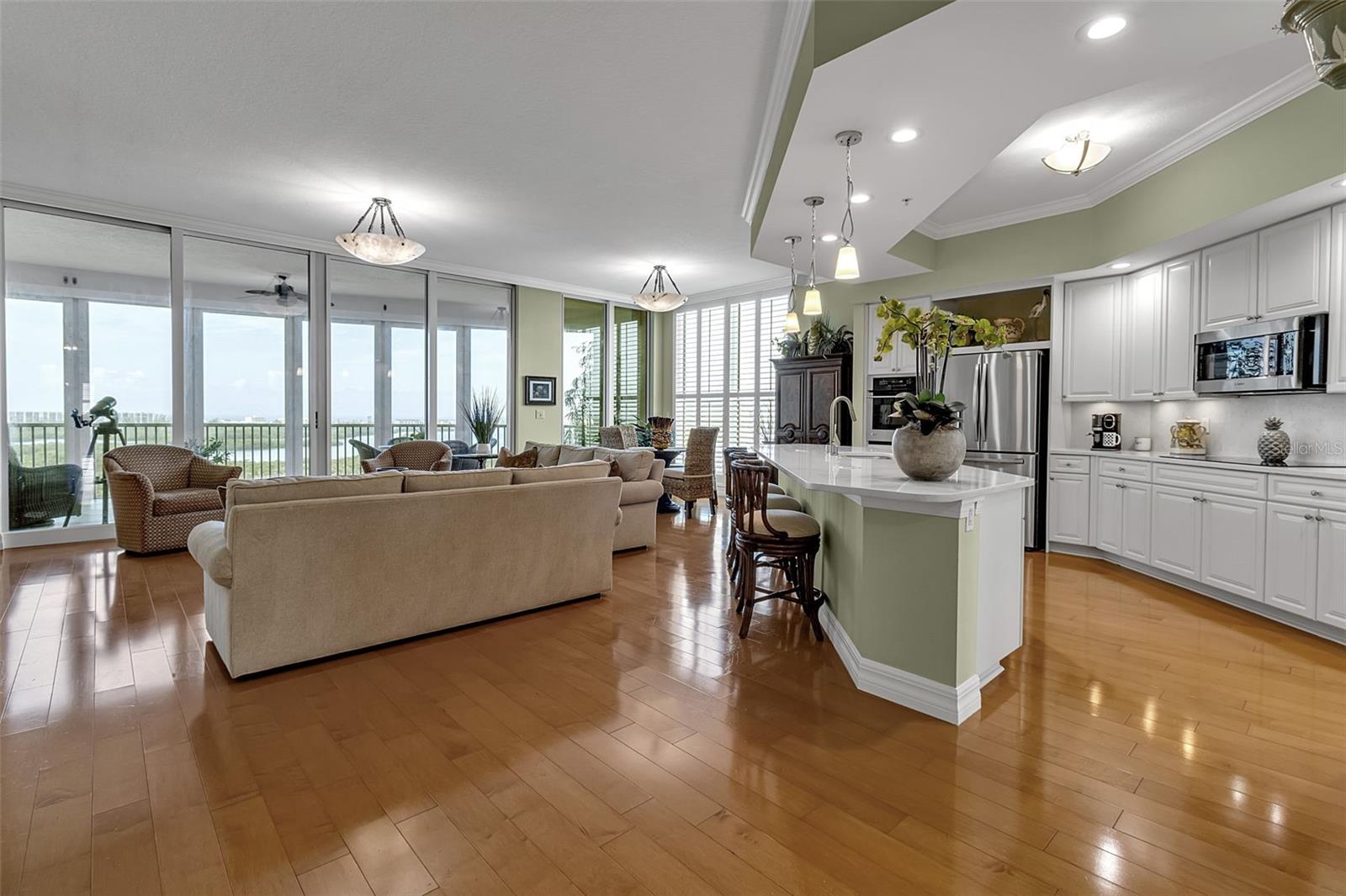 409 N POINT RD #1003