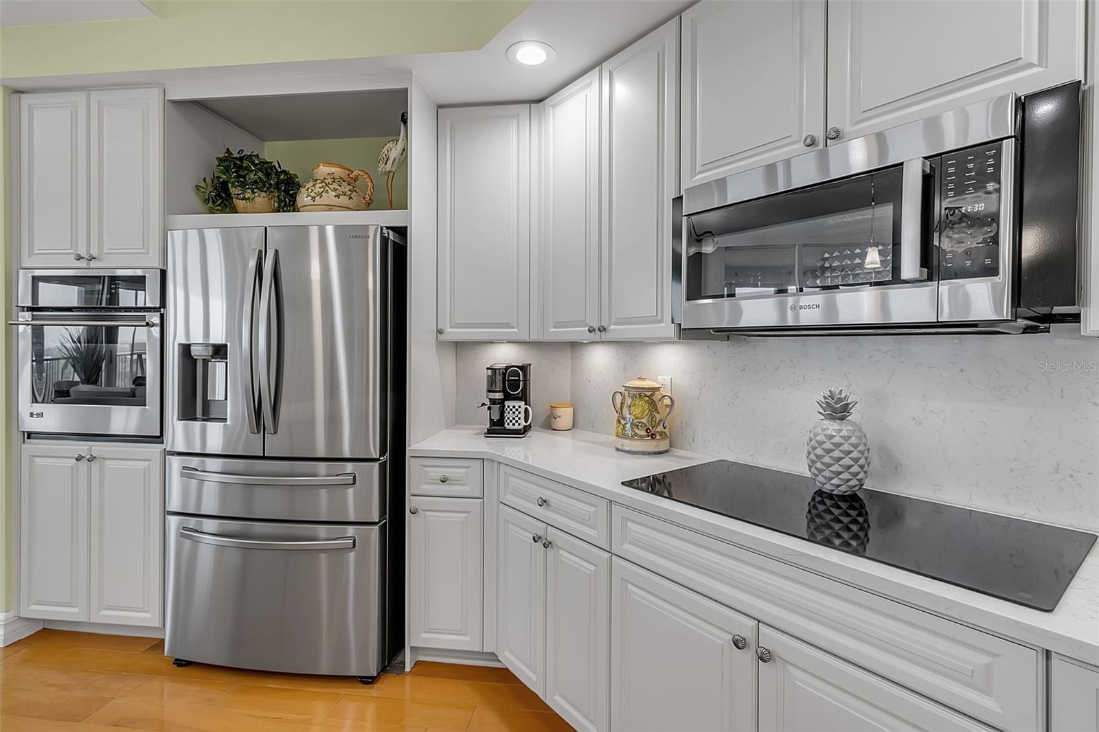 409 N POINT RD #1003