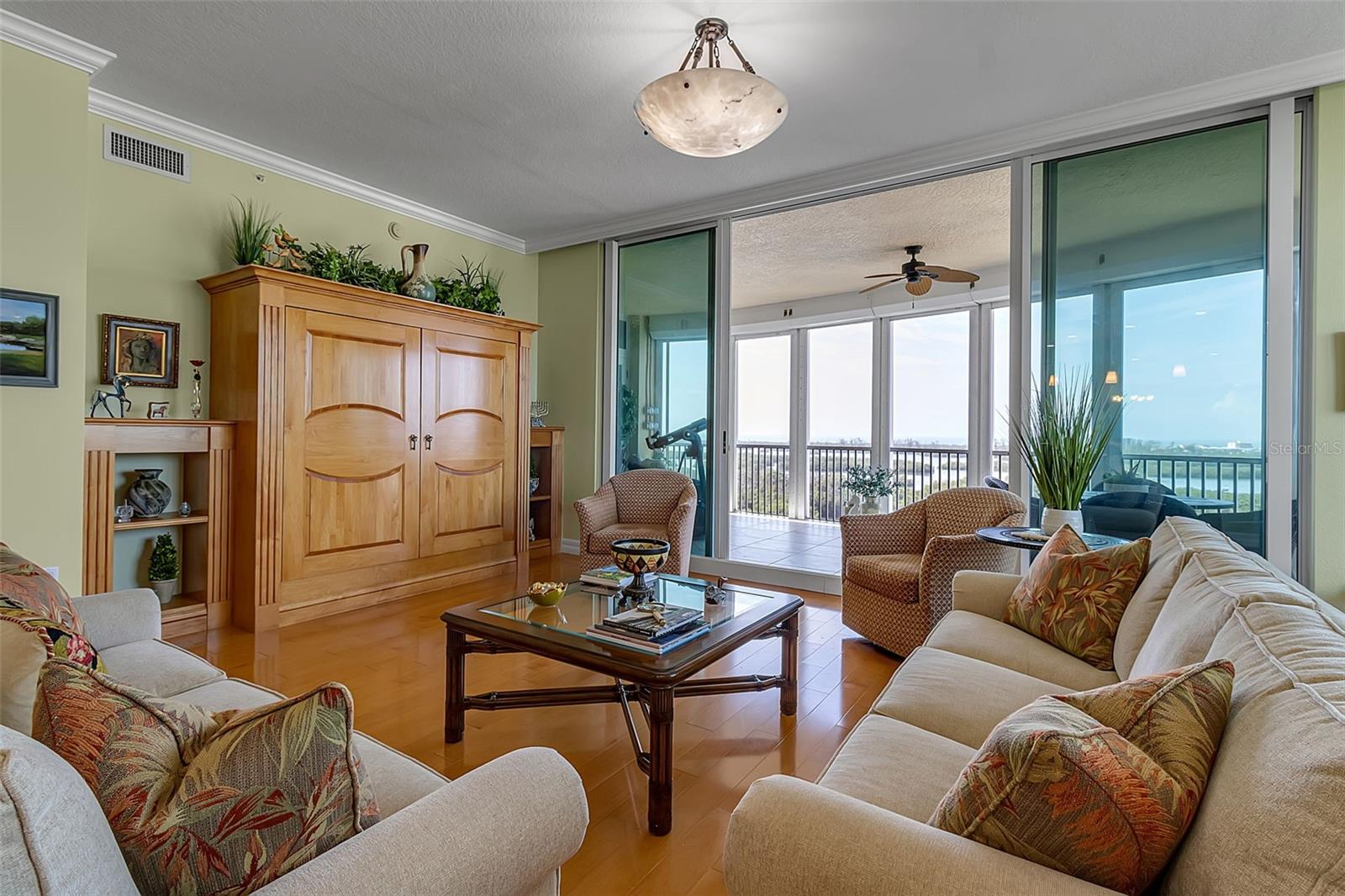 409 N POINT RD #1003