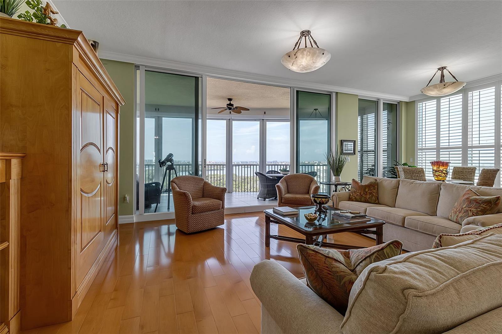 409 N POINT RD #1003