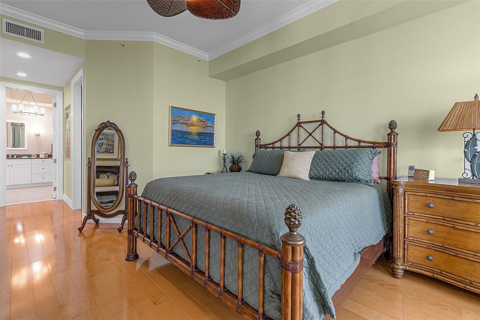 409 N POINT RD #1003