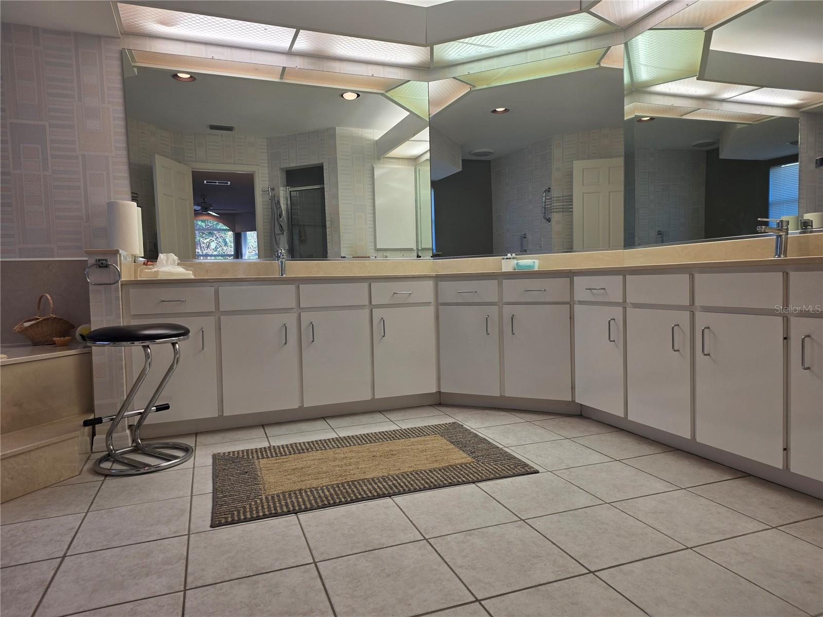 4360 CAMINO MADERA
