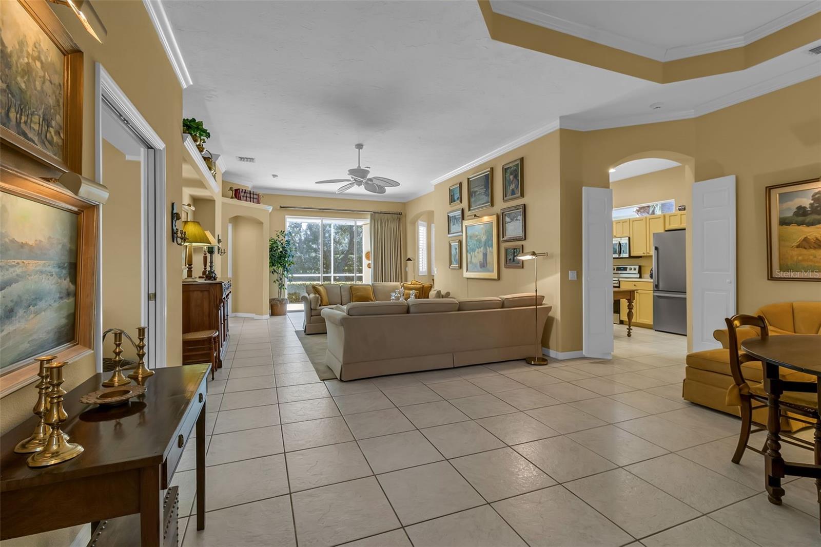 7192 RUE DE PALISADES #12