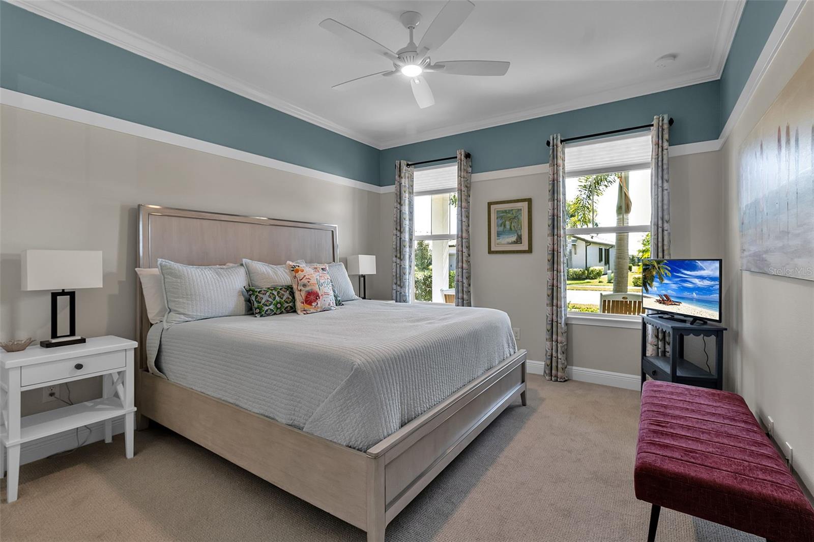 5649 LONG SHORE LOOP