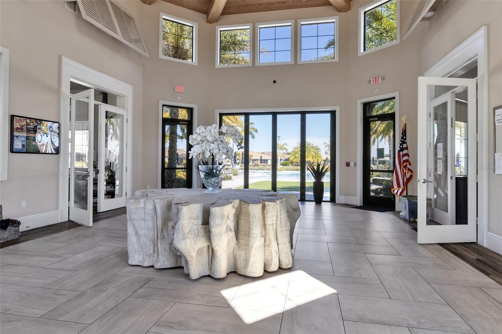 5649 LONG SHORE LOOP