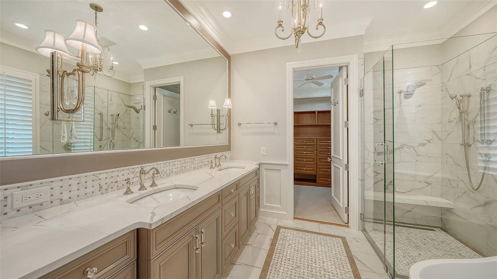 228 SAINT JAMES PARK