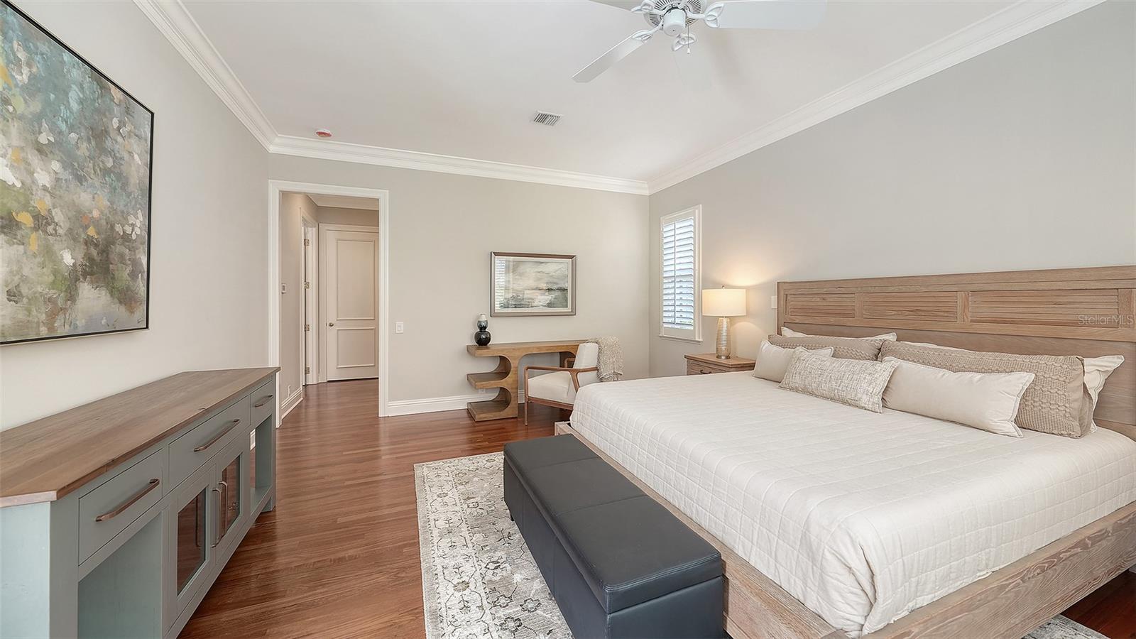 228 SAINT JAMES PARK