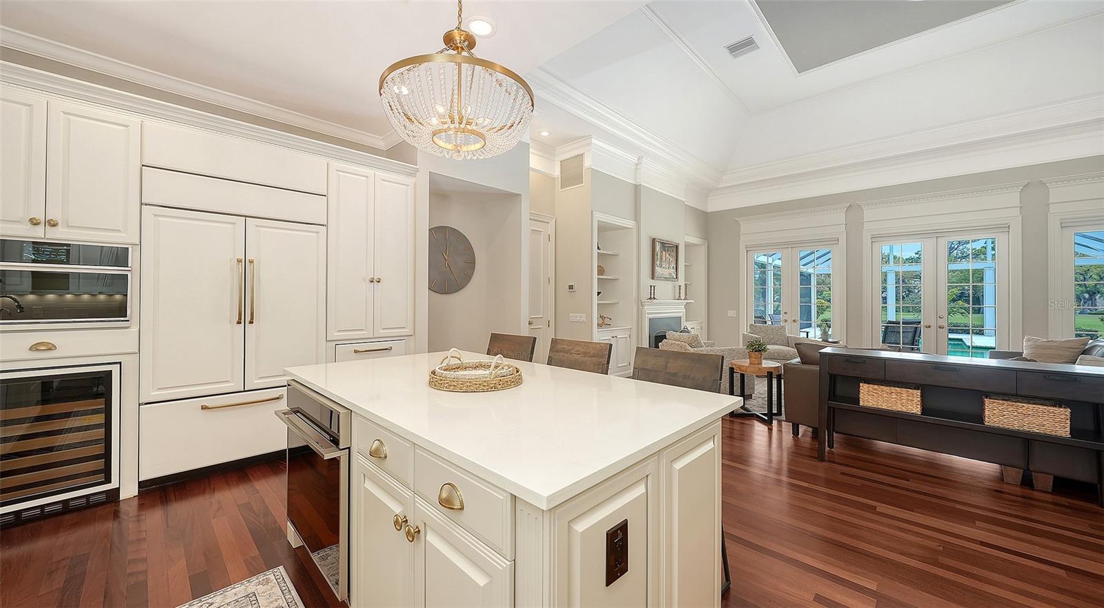 228 SAINT JAMES PARK