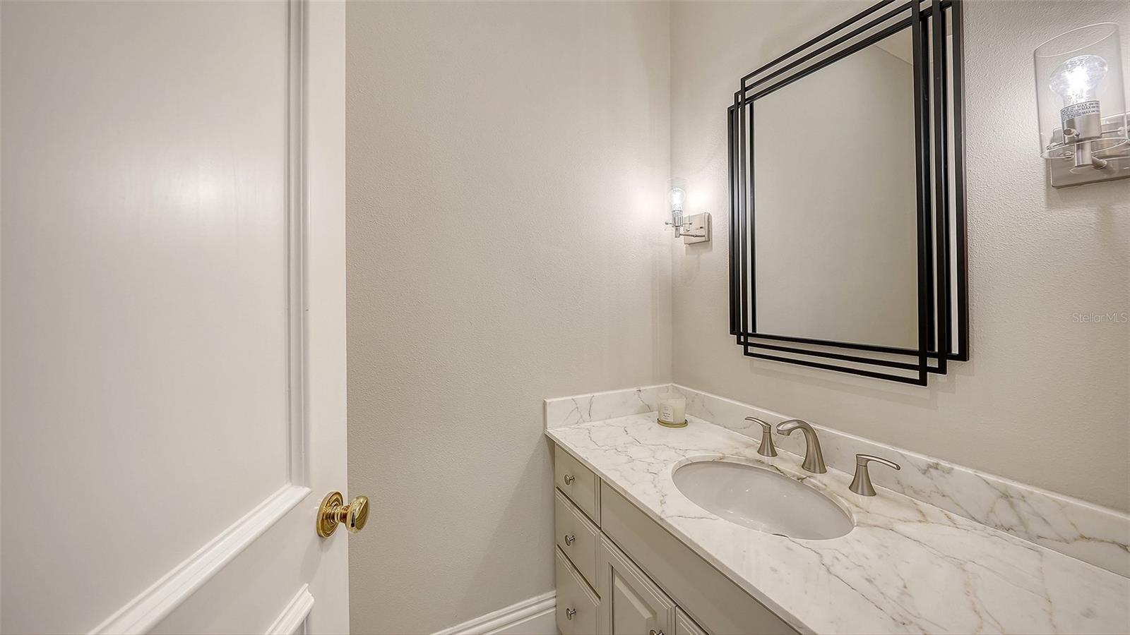 228 SAINT JAMES PARK