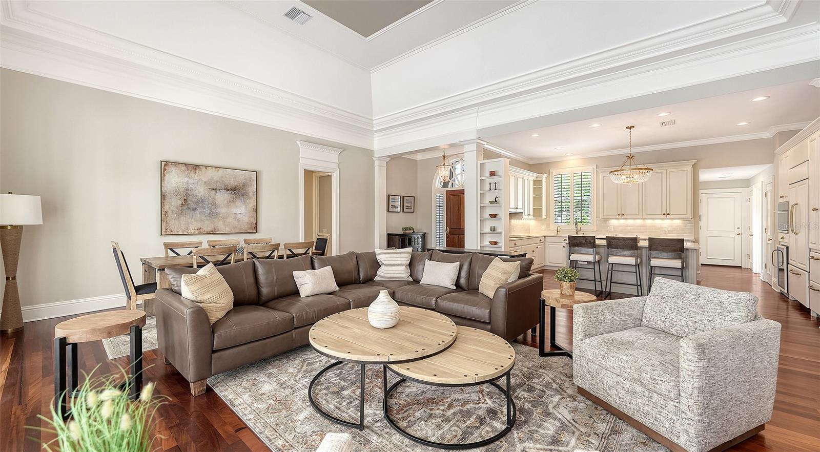 228 SAINT JAMES PARK