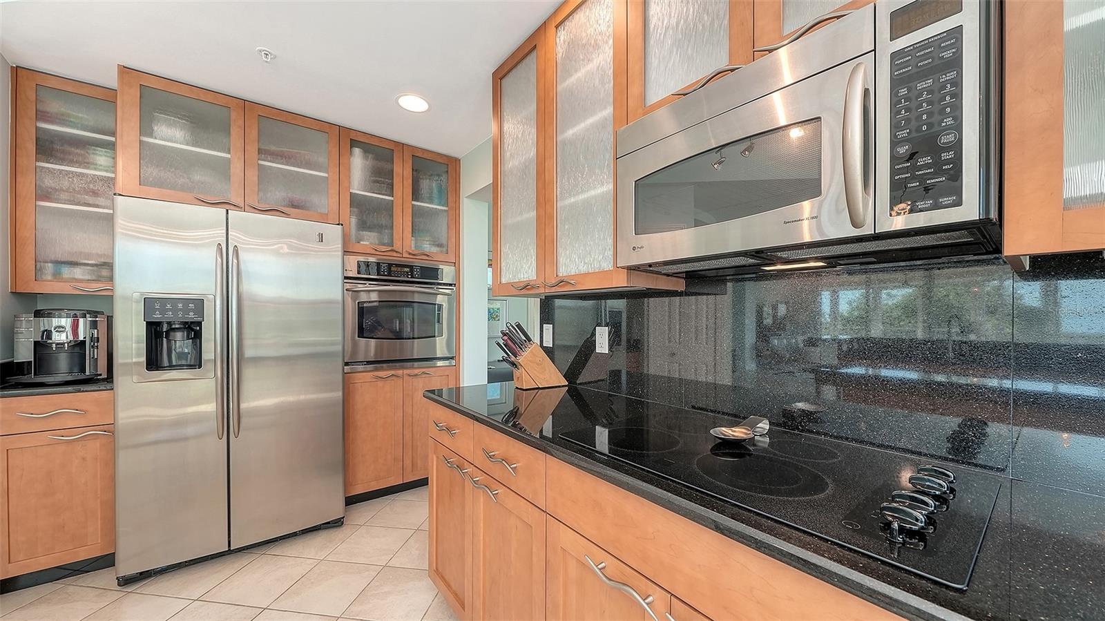 409 NORTH POINT RD #401