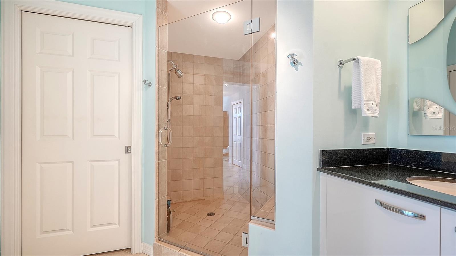 409 NORTH POINT RD #401