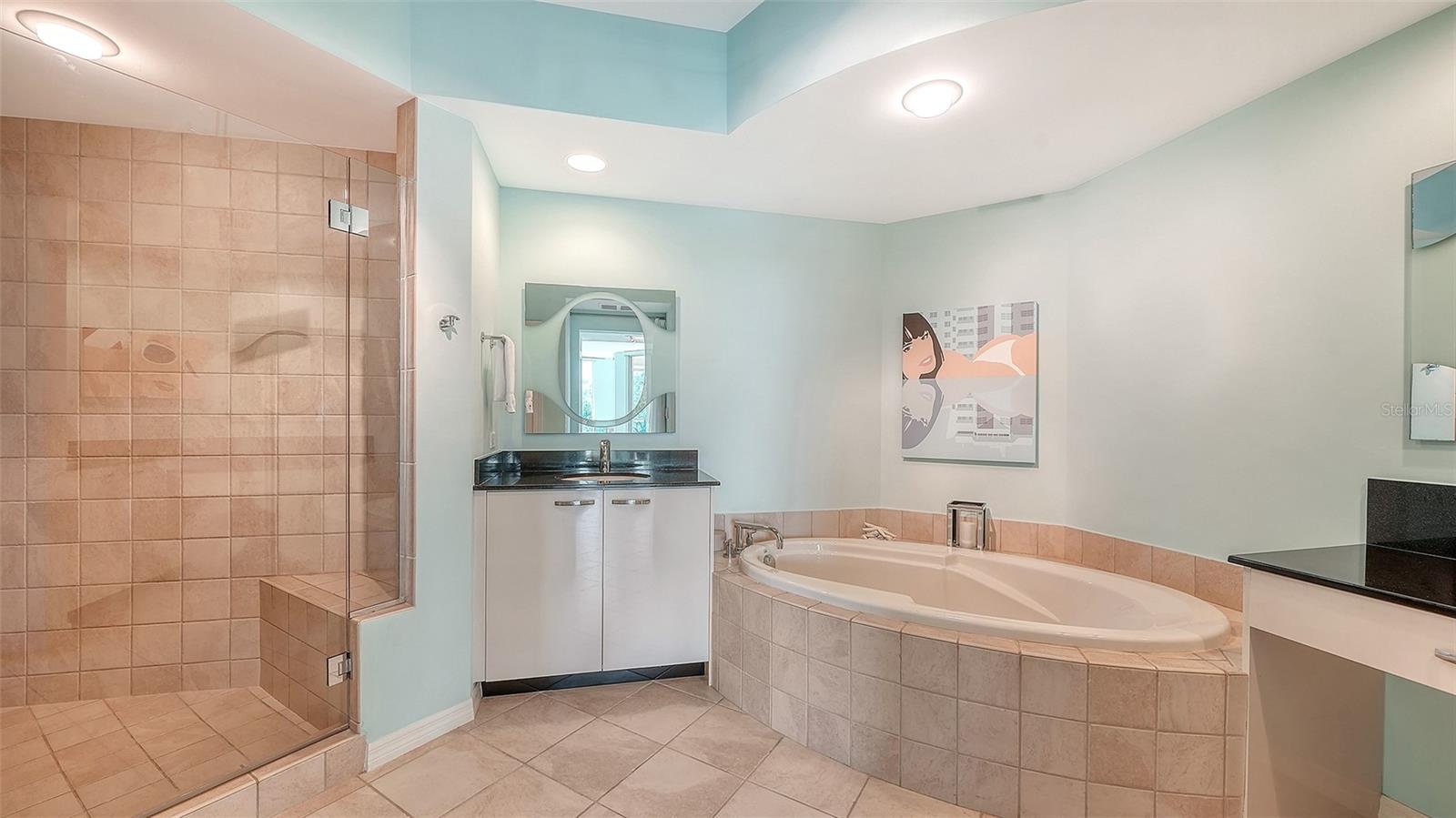 409 NORTH POINT RD #401