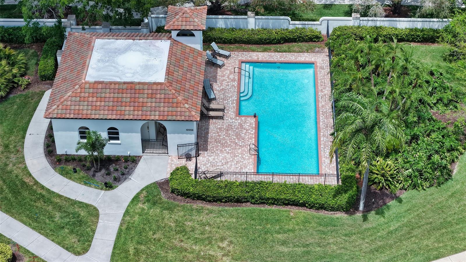 4436 CALLE SERENA