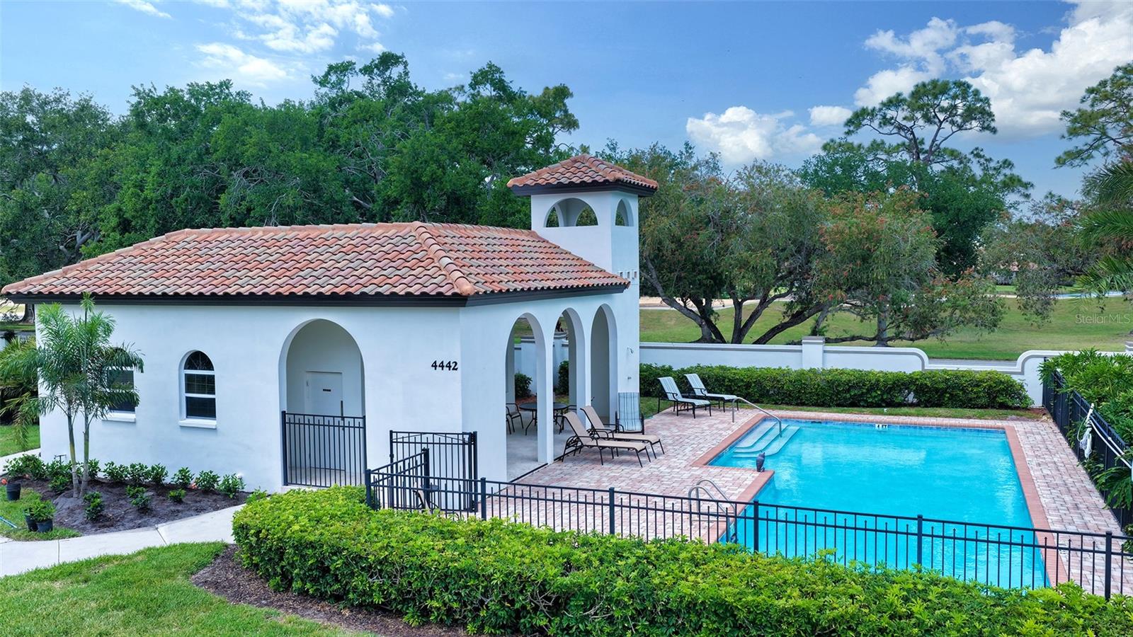 4436 CALLE SERENA