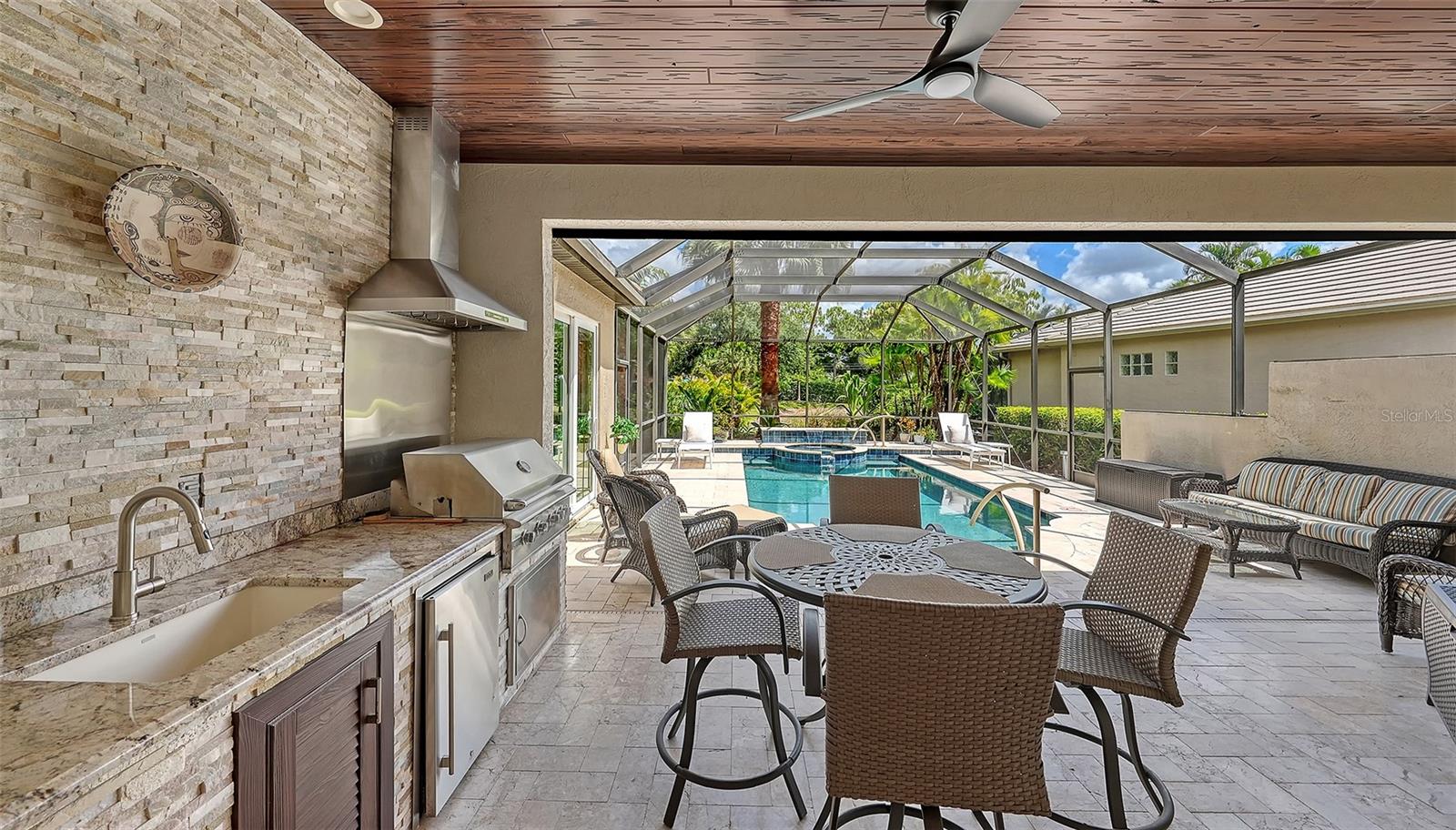 292 TURQUOISE LN