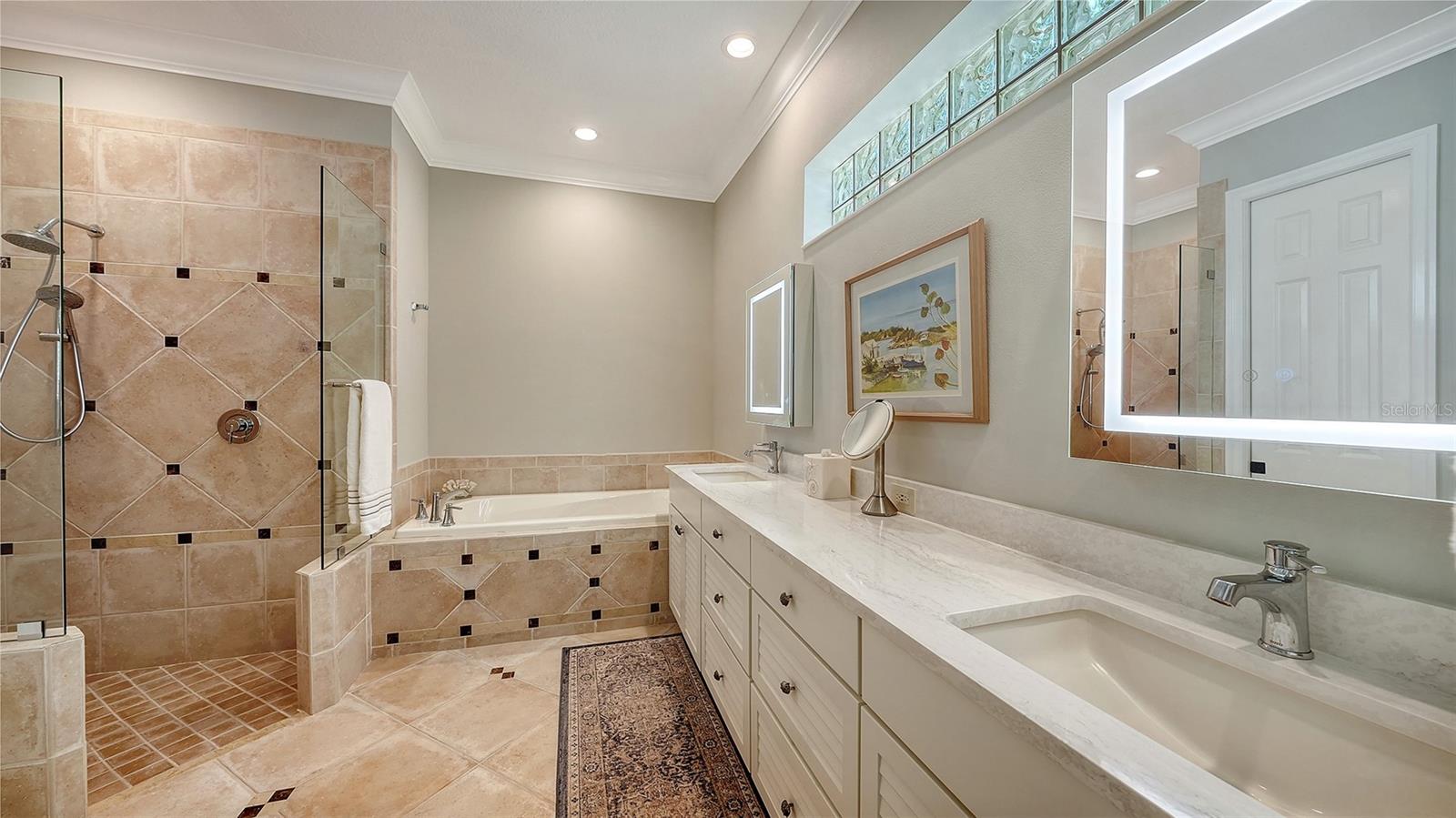 292 TURQUOISE LN