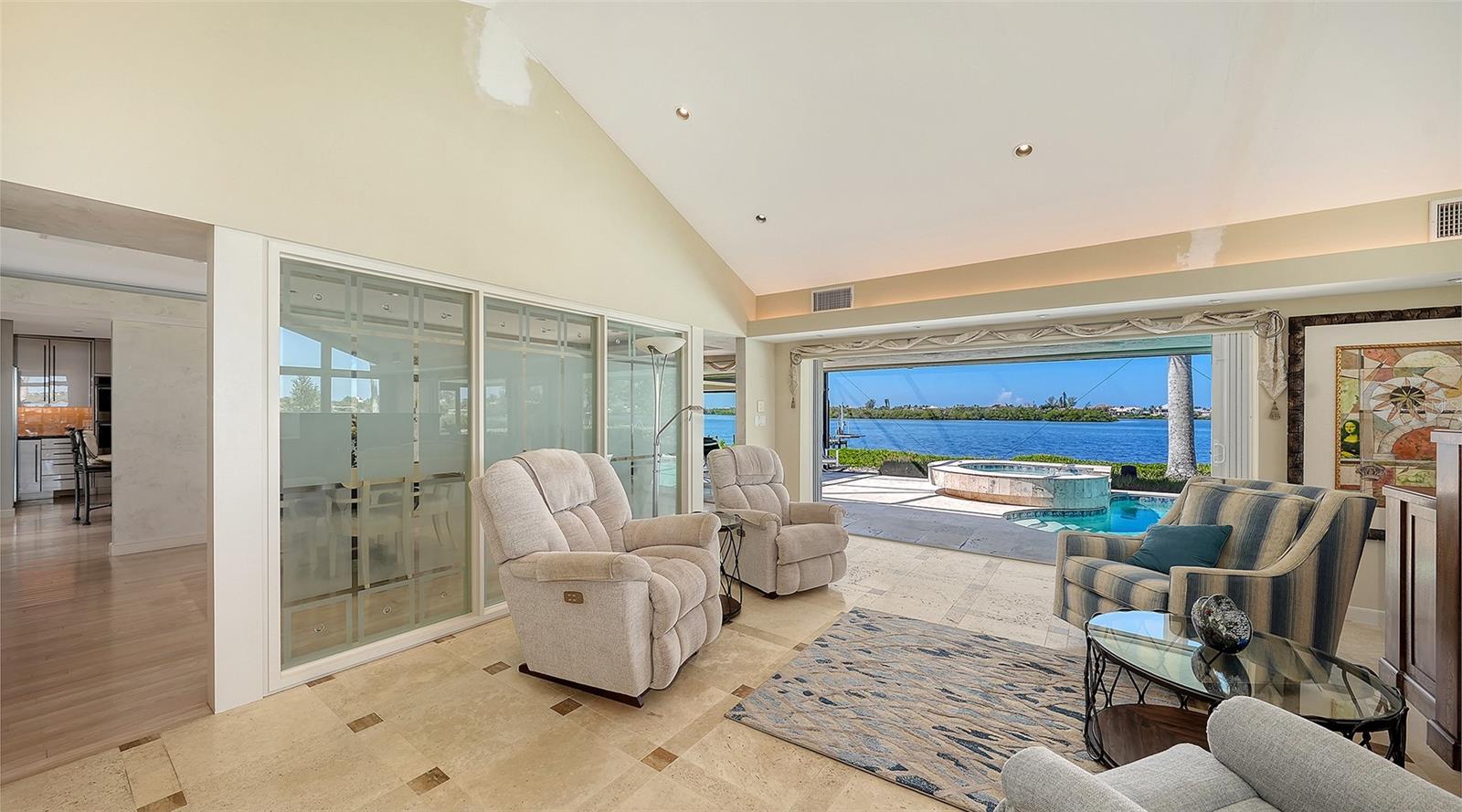 321 LOOKOUT POINT DR