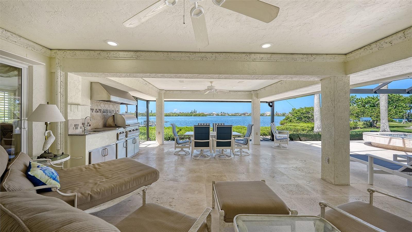 321 LOOKOUT POINT DR