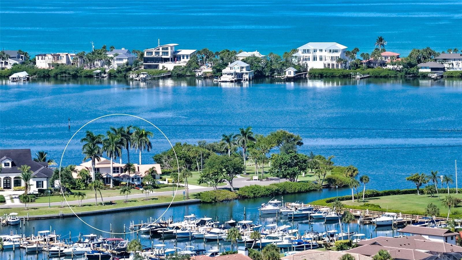 321 LOOKOUT POINT DR