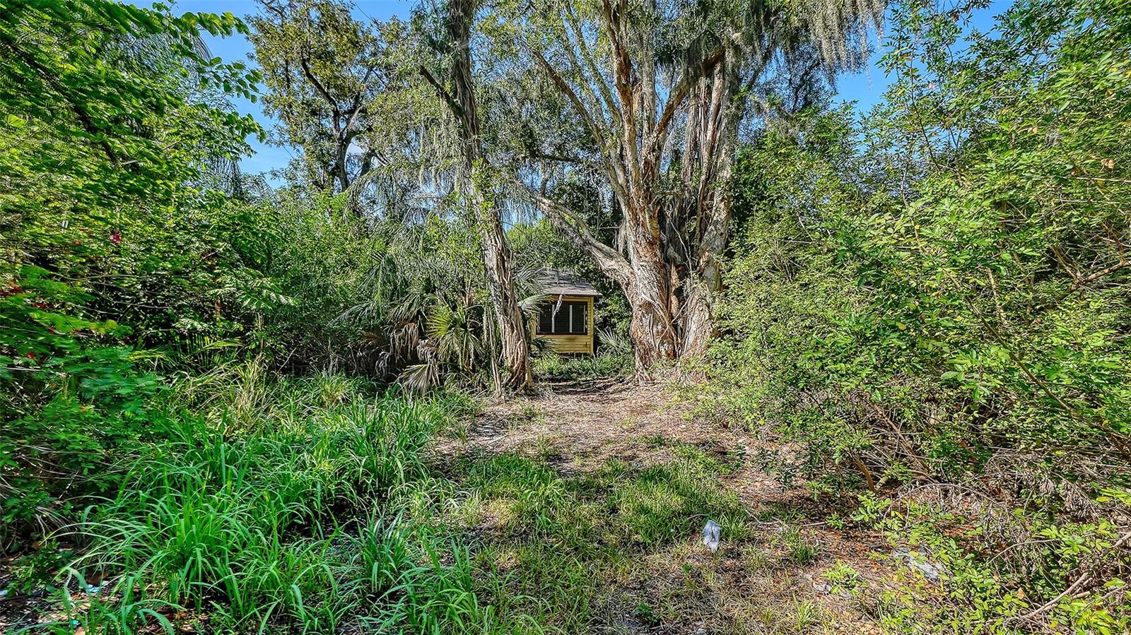 2452 ASHTON RD