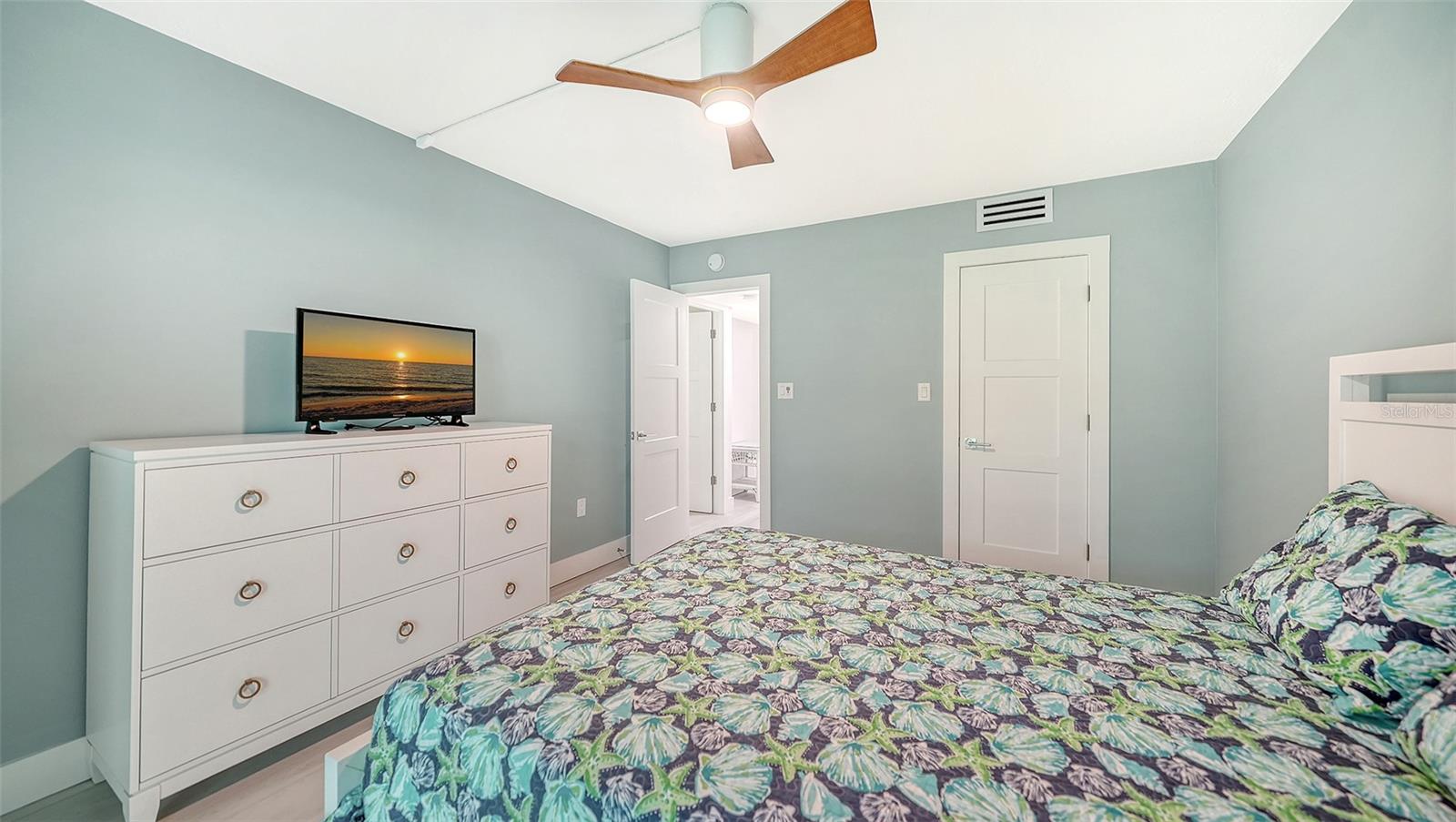 1150 TARPON CENTER DR #1-C #103
