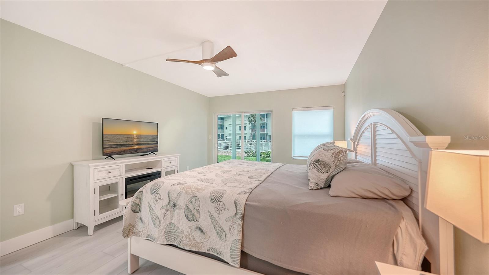 1150 TARPON CENTER DR #1-C #103