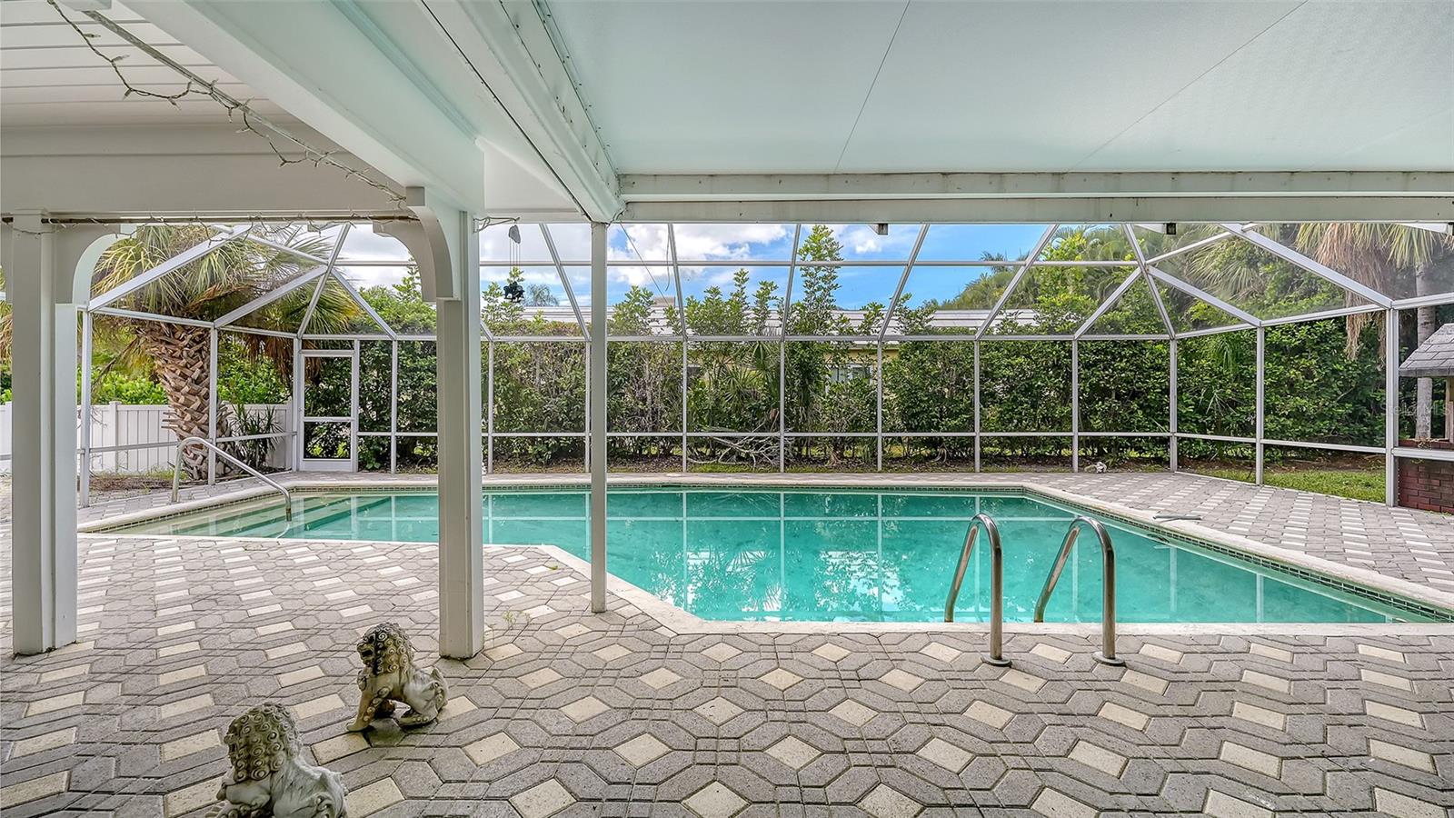 516 SPOONBILL WAY