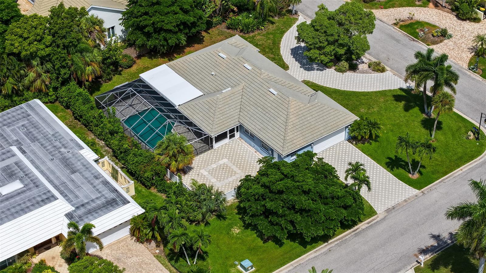 516 SPOONBILL WAY