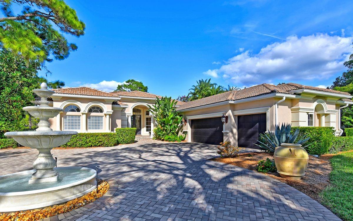 794 LYTHAM CIR