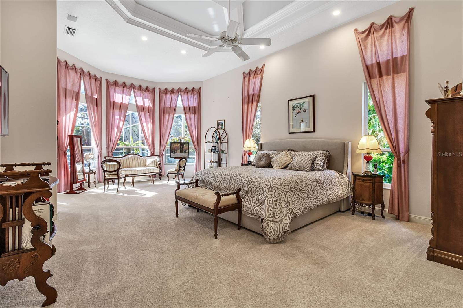 362 MACEWEN DR