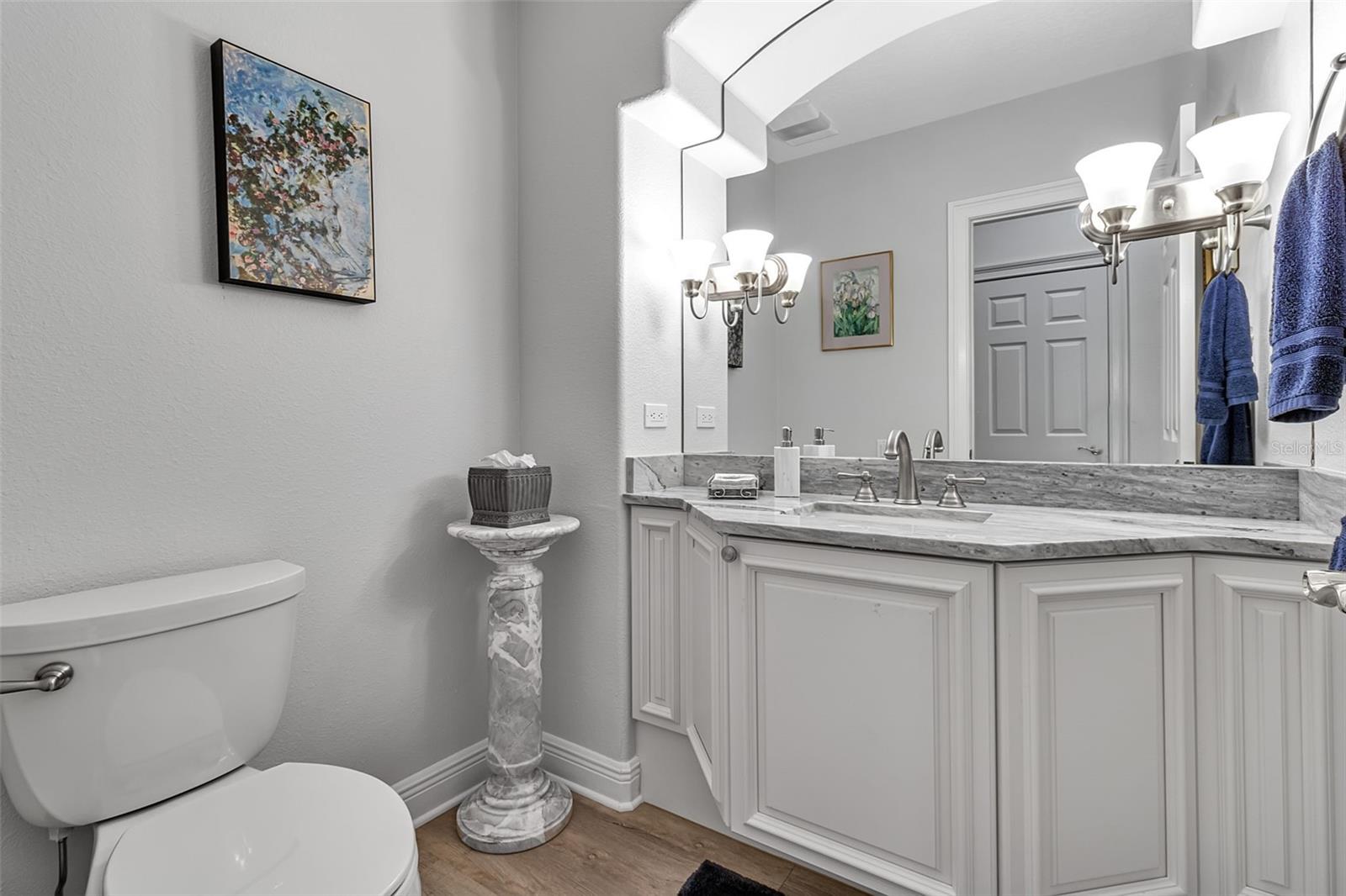 362 MACEWEN DR
