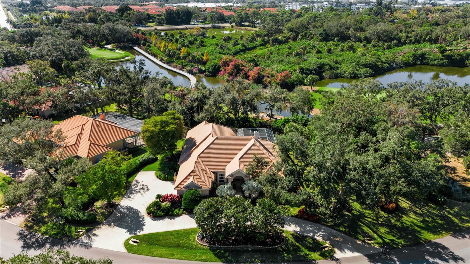 362 MACEWEN DR