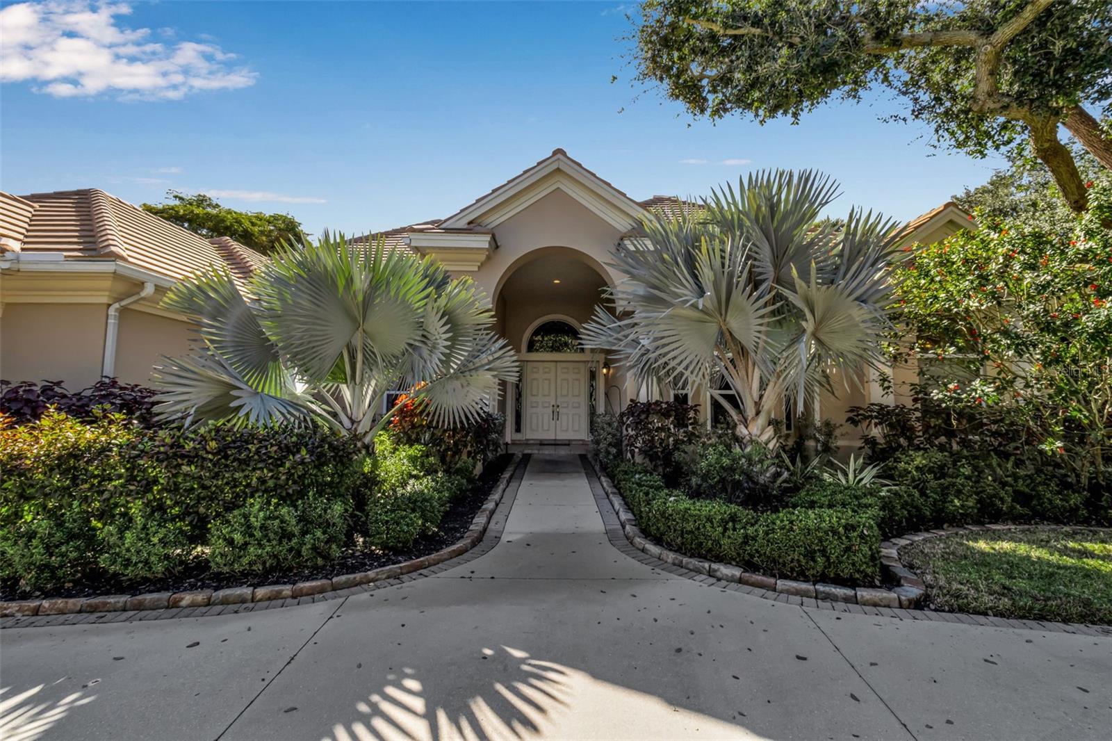 362 MACEWEN DR
