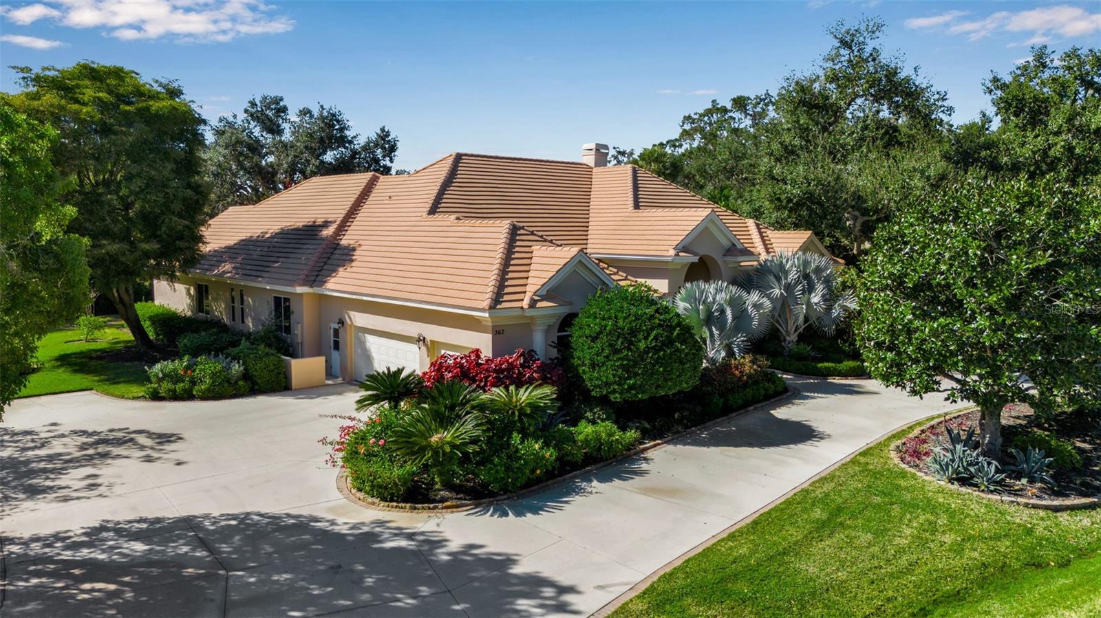 362 MACEWEN DR
