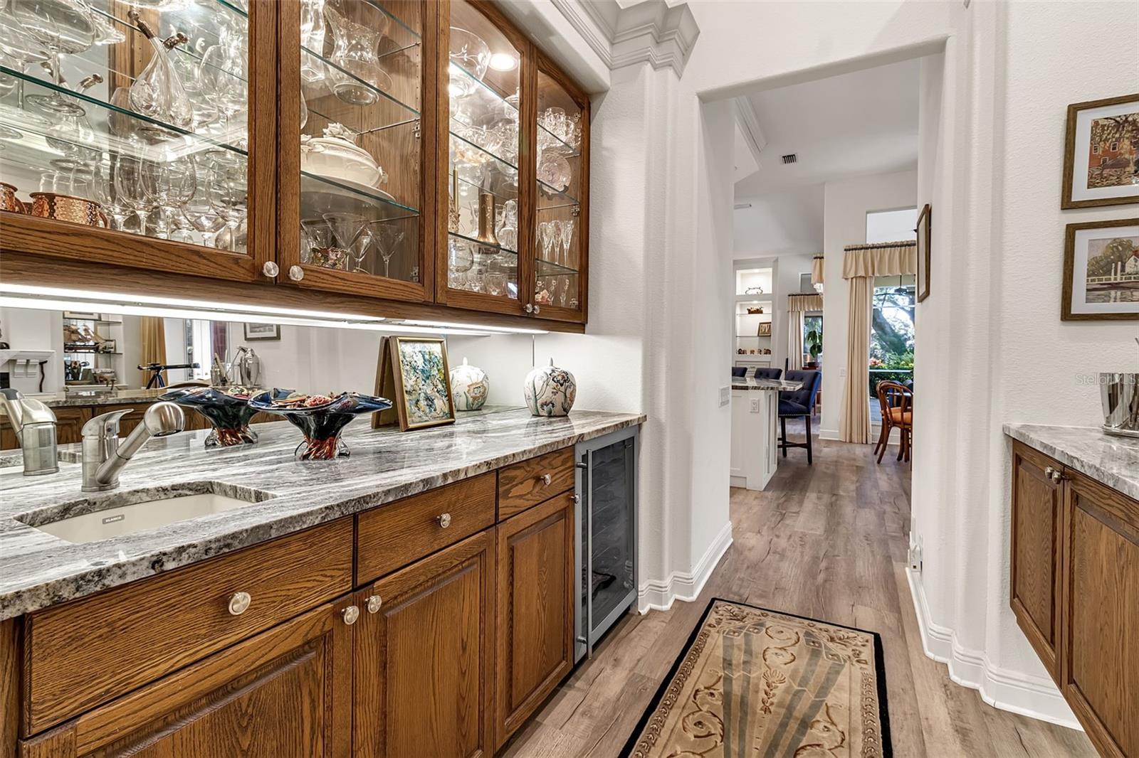 362 MACEWEN DR
