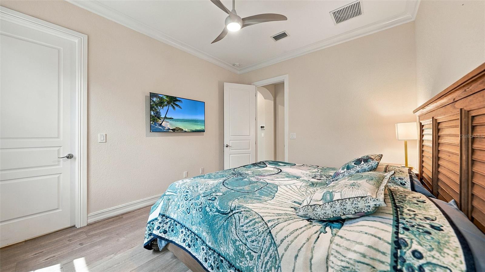 141 SUGAR MILL DR