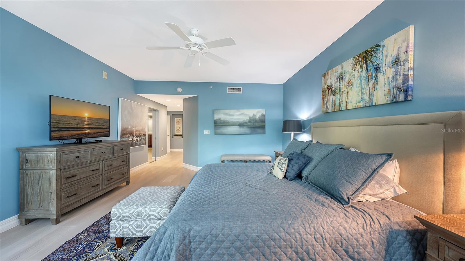 3621 NORTH POINT RD #403