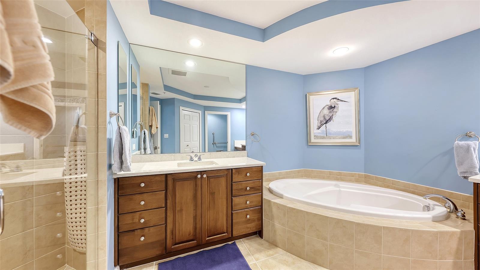 3621 NORTH POINT RD #403