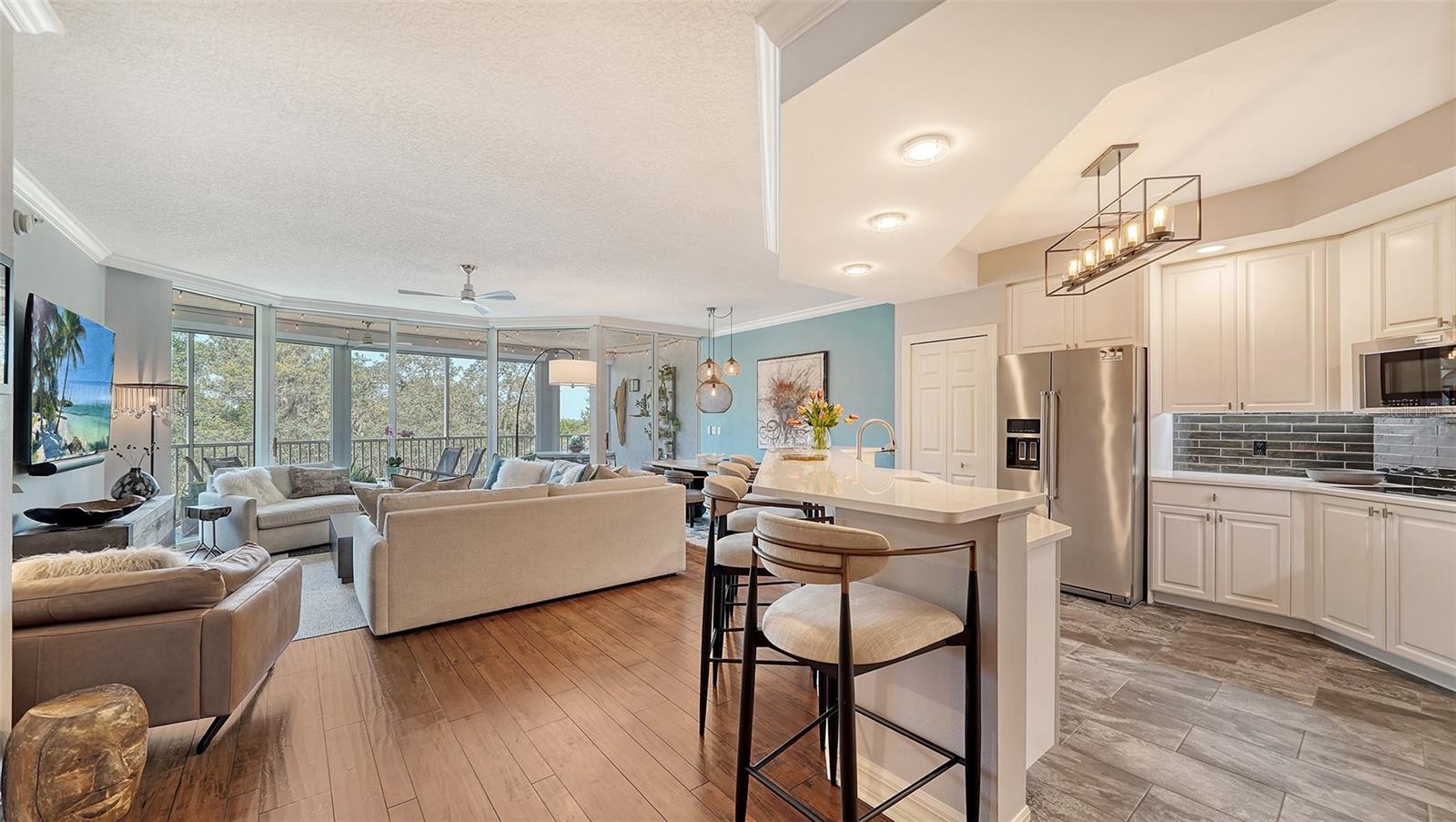 401 N POINT RD #303