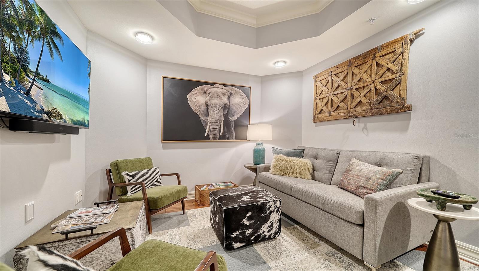401 N POINT RD #303