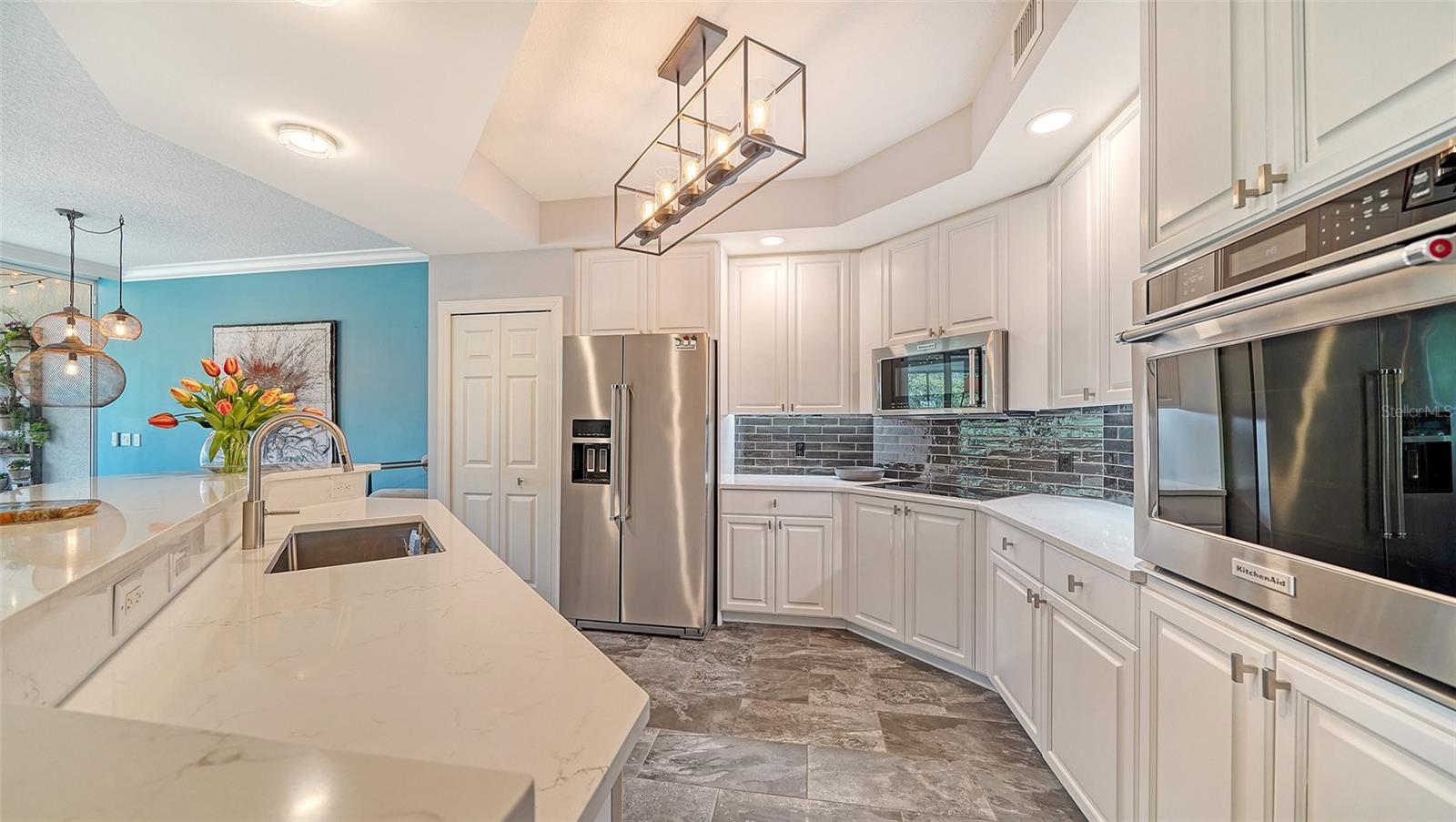 401 N POINT RD #303