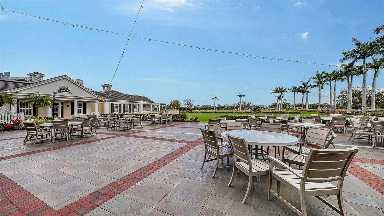 385 N POINT RD #301