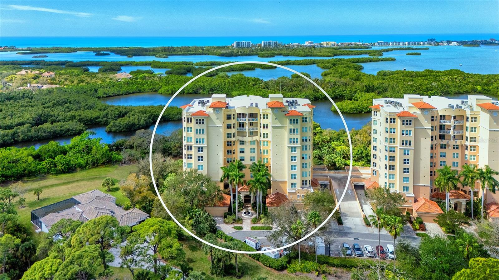 385 N POINT RD #401