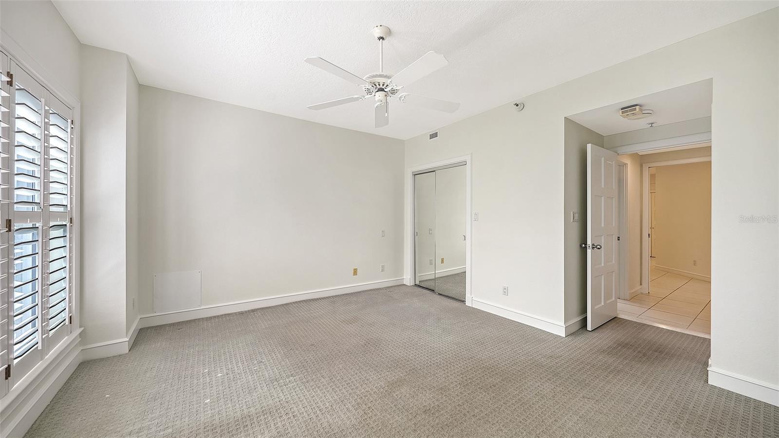 2550 HARBOURSIDE DR #334