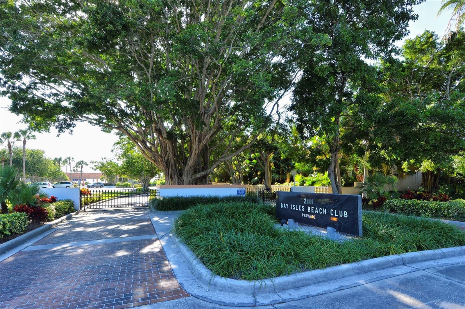 2550 HARBOURSIDE DR #334
