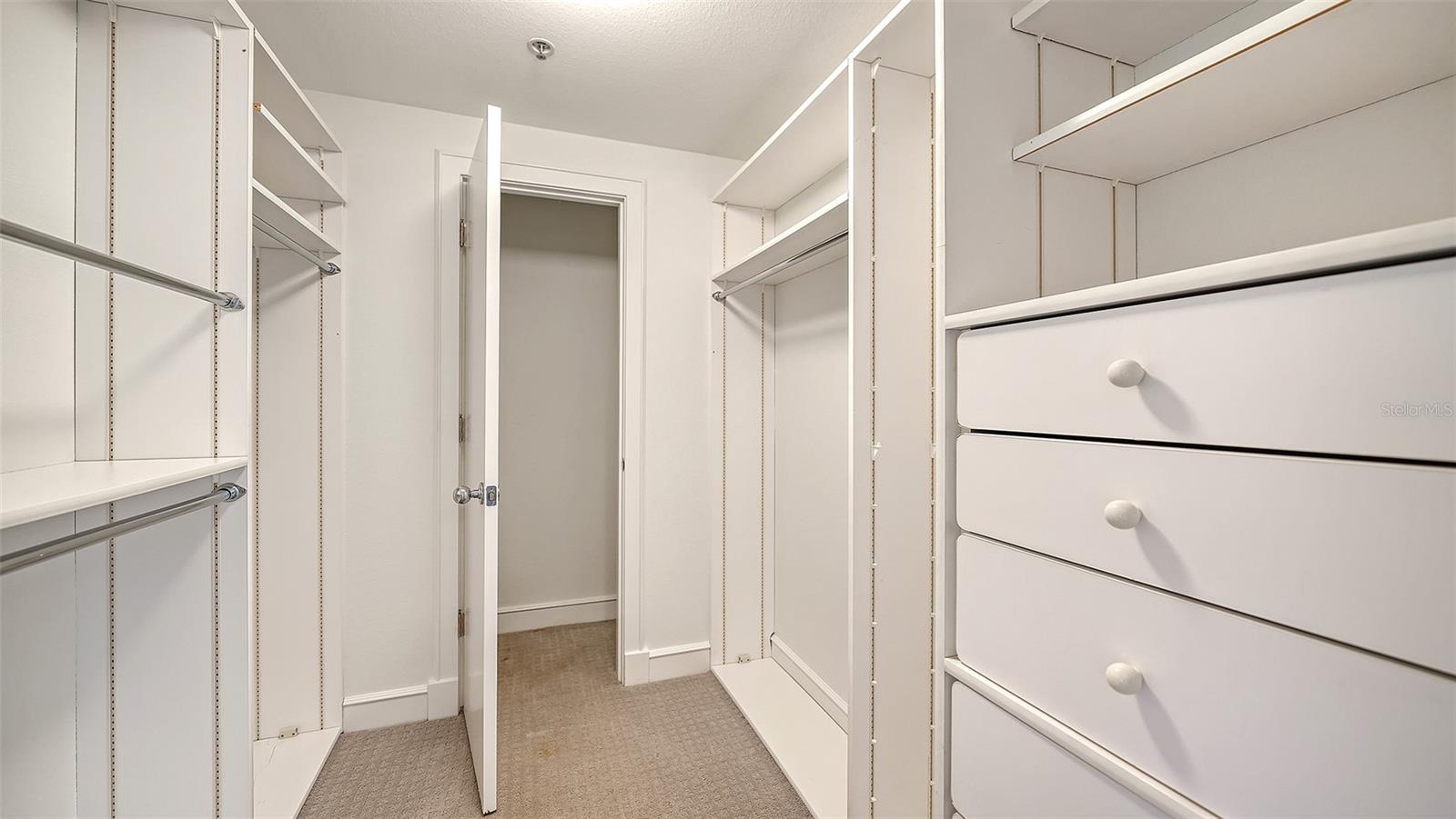 2550 HARBOURSIDE DR #334